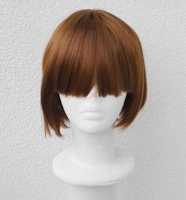 Krótka brązowa bob peruka z grzywką cosplay brązowy krótki wig