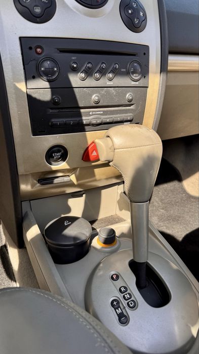 Renault Megane 2 CC / 2005 automático
