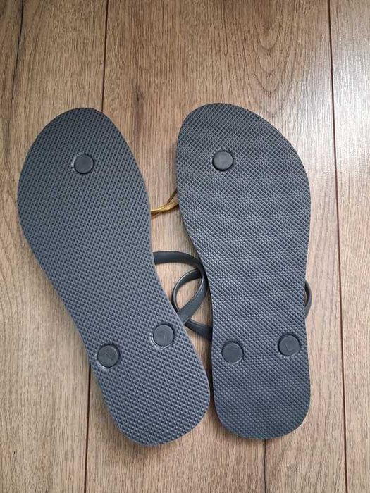 Japonki szare Old Navy r. 37,5