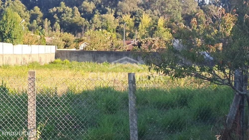 FN - Terreno Urbano | Construção de moradia 4 frentes | Grijó - Gaia