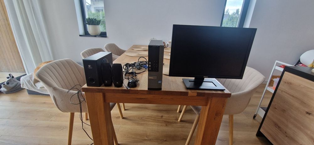 Komputer stacjonarny Komputer Dell Optiplex 7010 - i5* 4 rdzenie - 8 Gb - 500 HDD - 38413