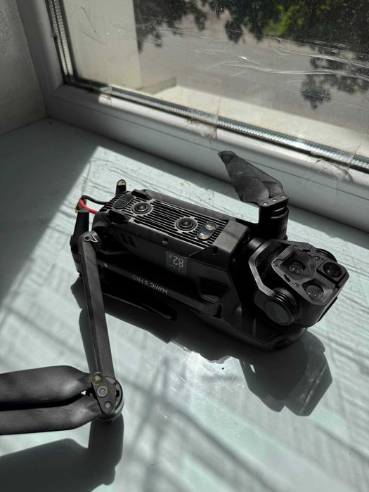 Продаю DJI Mavic 3 Pro
