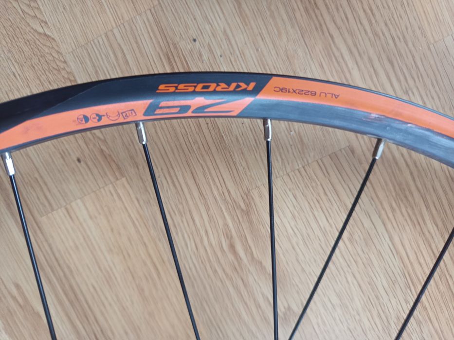 Koło rowerowe 28"/29" KROSS – lekka centra, do drobnej regulacji