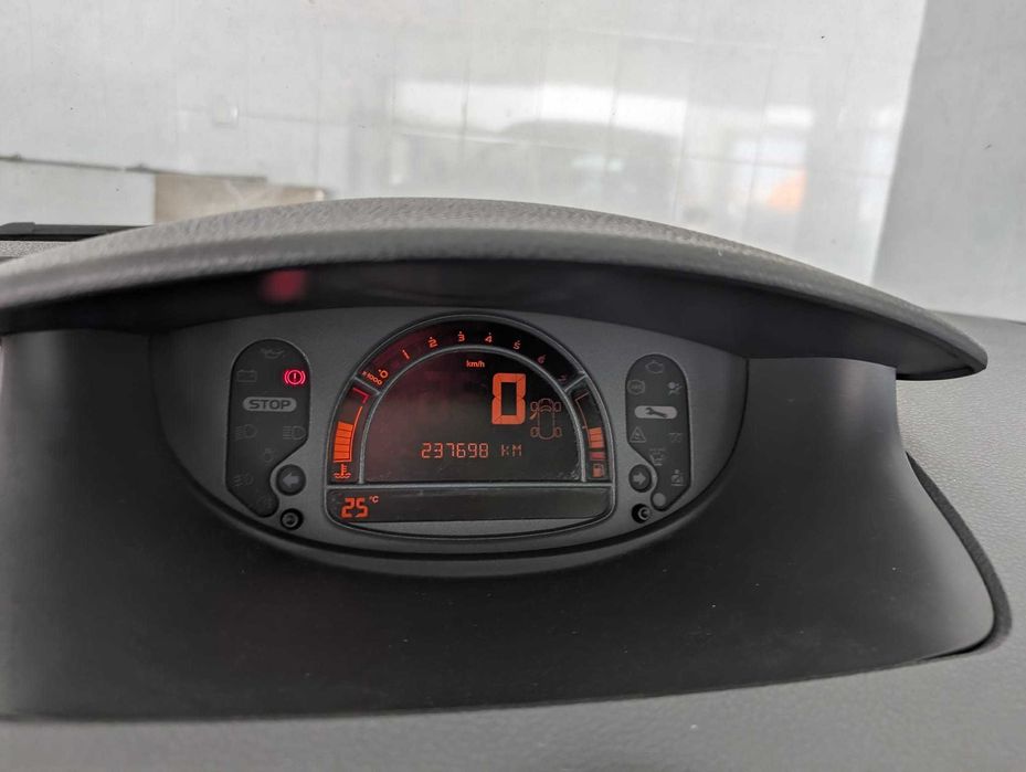 Carro Renault Modus 1.2 Comfort