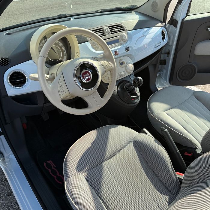 Fiat 500 | Bardzo niski przebieg (136 tys. km) | Garażowany | Serwisowany