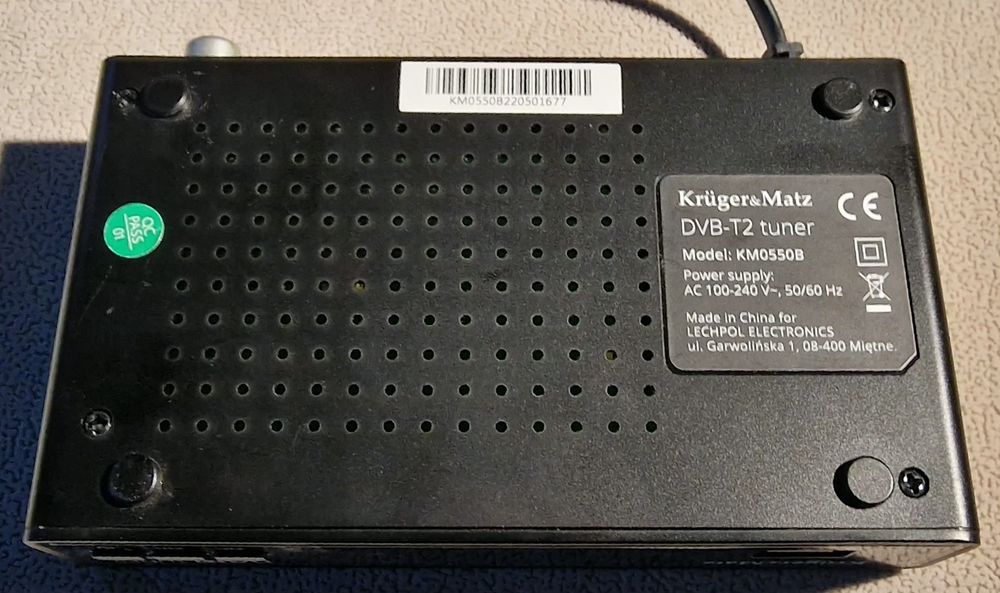 Tuner dekoder T2 z okablowaniem