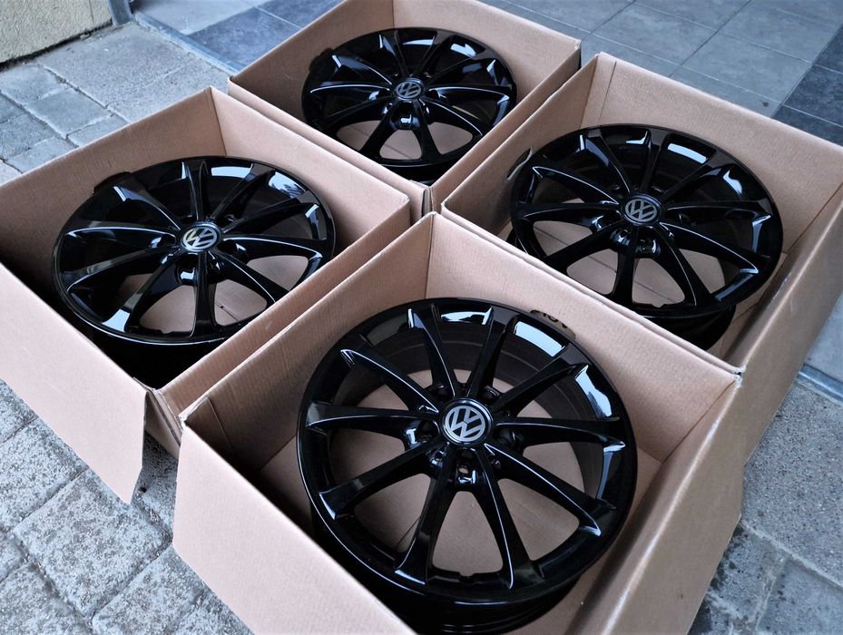 Alufelgi 17 5x112 VW Golf Passat Touran Jetta Caddy T-Roc Czarne 627#