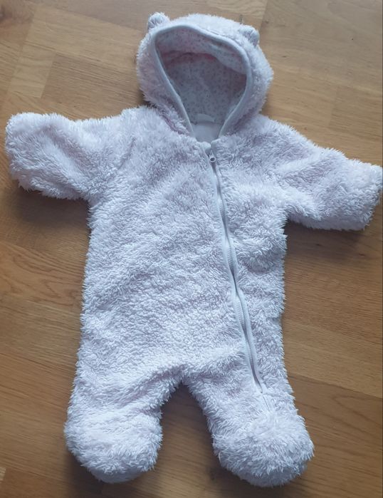 Kombinezon dla dziewczynki rozmiar 62cm