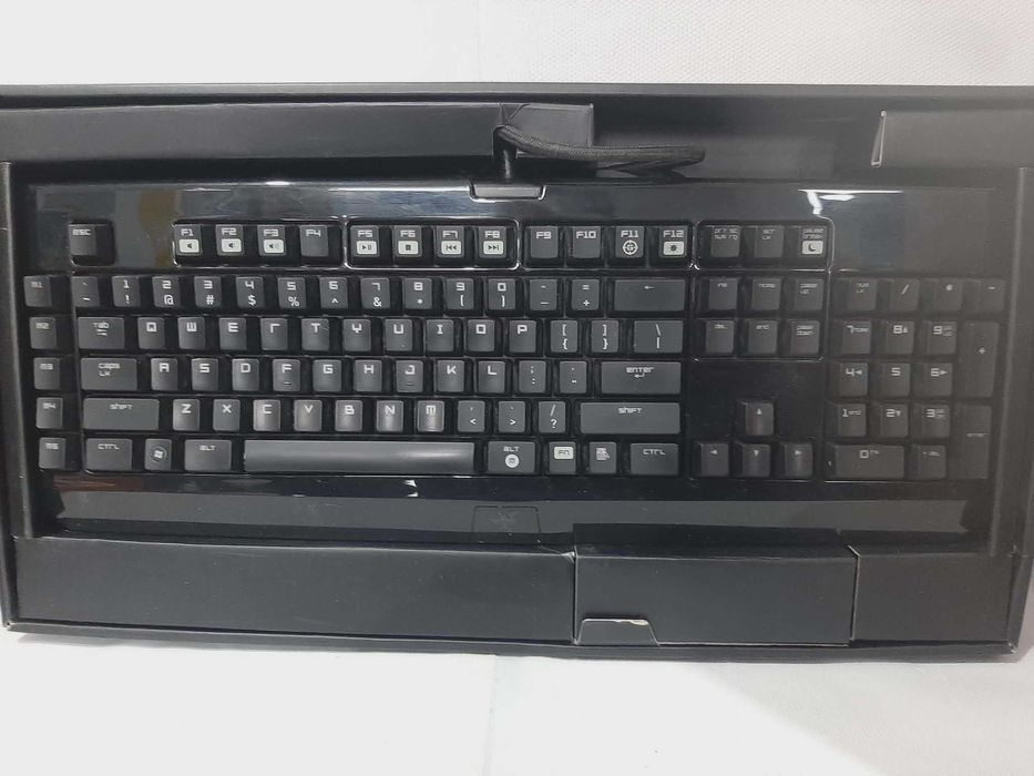 Klawiatura gamingowa Razer Black Window Ultimate