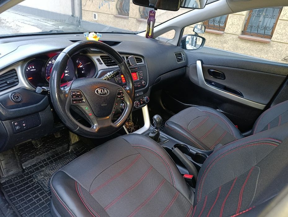 Приватні уроки з водіння  МЕХАНІКА та АВТОМАТ (найнижча ціна)