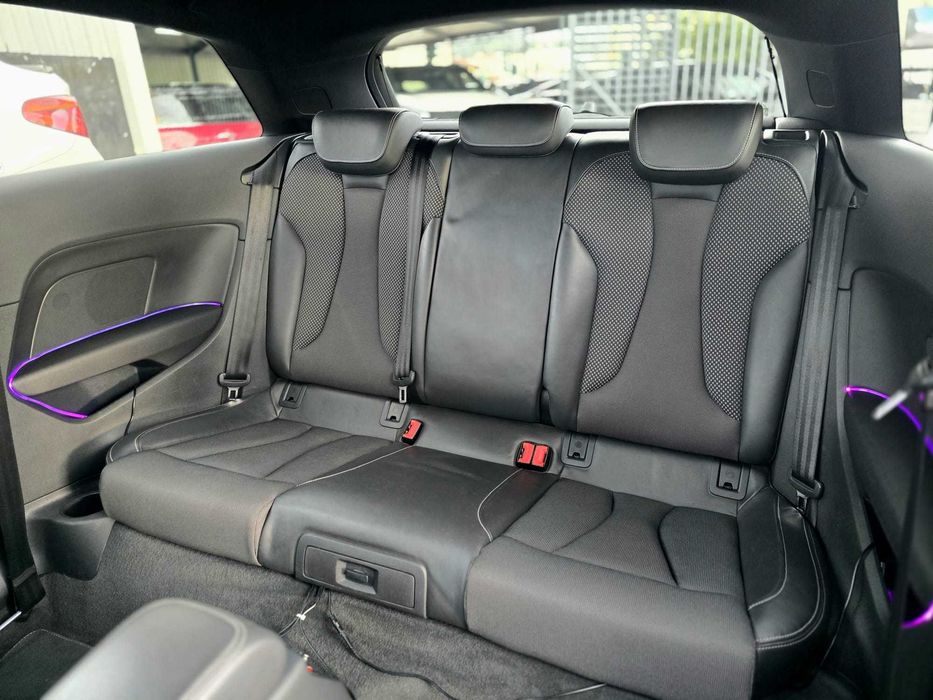 AUDI A3 8V S LINE 2.0TDI 150CV "LOOK RS3"