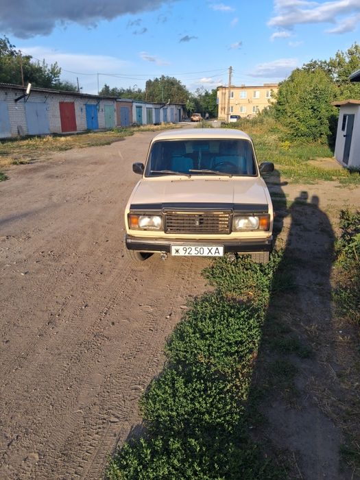 Продам ВАЗ 2107 .