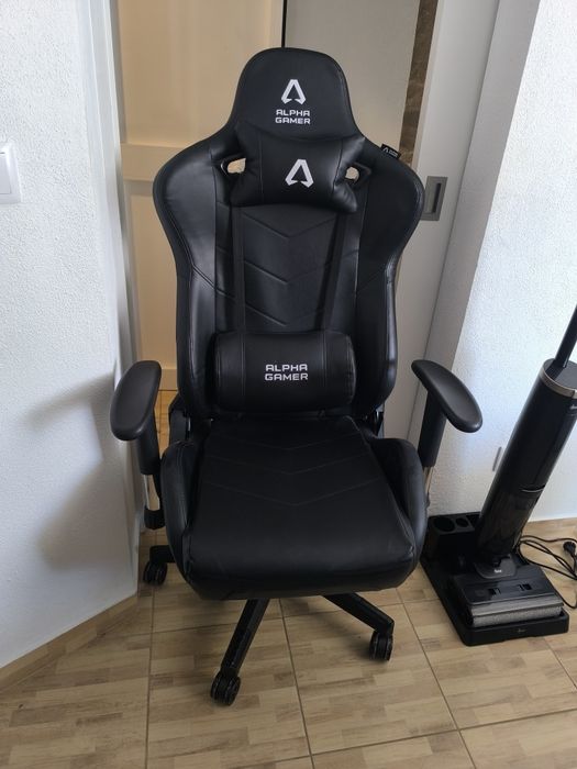 Cadeira gamer nova