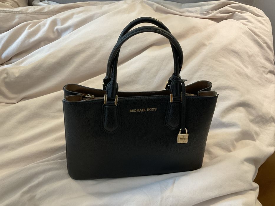 Mala Michael Kors Preta