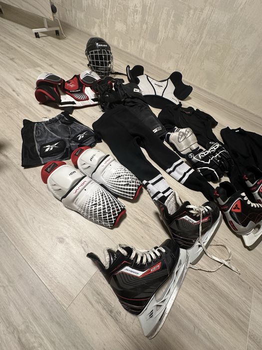 Хоккейная Форма На Ребенка 4-6 Лет. (CCM/BAUER/REEBOK)