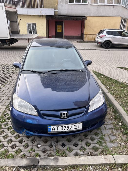 Honda civic 2004 рік