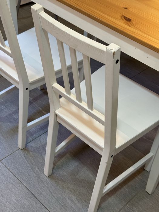 Conjunto mesa + 2 cadeiras + banco IKEA