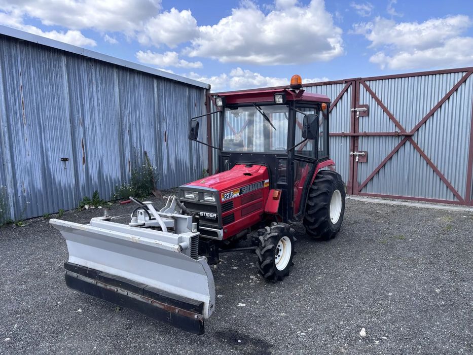 Shibaura P21F  Ciągniczek Shibaura P21F