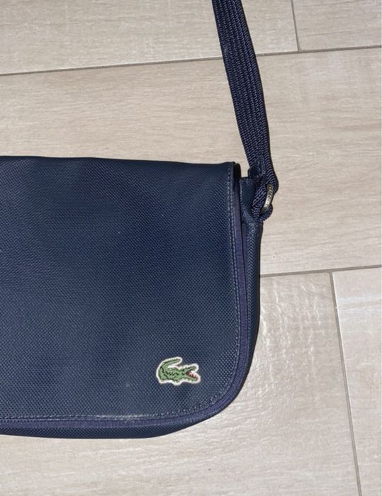 Mala lacoste nova