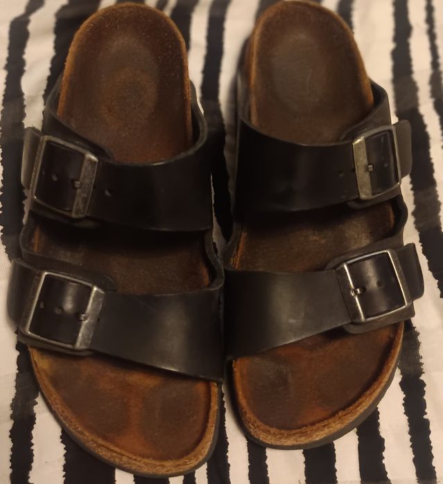 Chinelas birkenstock pretas