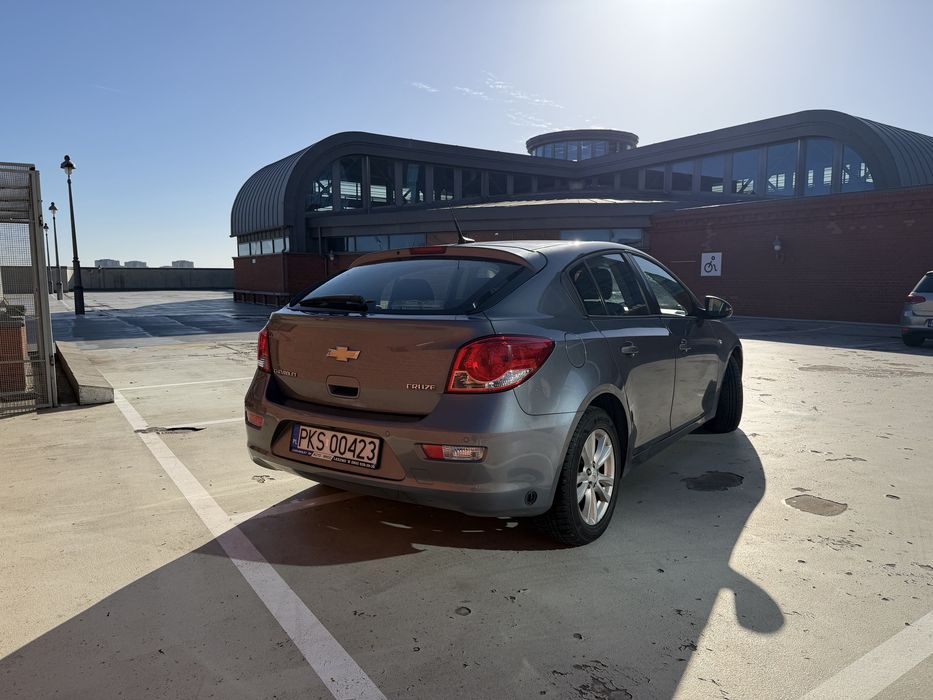 Chevrolet cruze hatchback