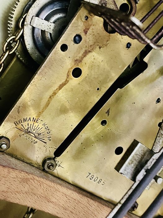 Piekny kwadransowy francuski zegar podłogowy 218 cm  8 strun gongi