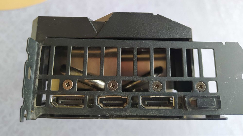 Знижка! Непрацююча відеокарта RTX 2070 SUPER 8GB ASUS DUAL на запчастини або ремонт!