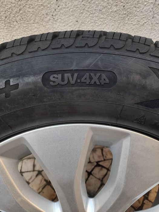 Jantes 18 Land Rover  Discovery Freelander Evoque Jaguar  pneus 255/60R18 Good Year