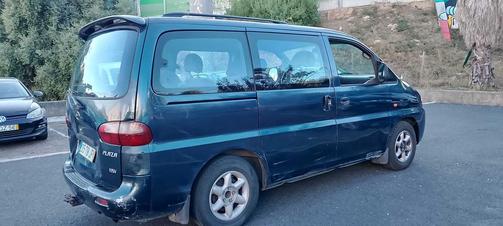 Vende-se Minivan Hyundai Plaza 7 Lugares