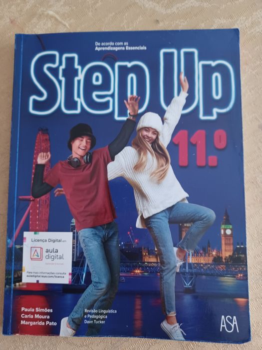 Manual - Step up 11 - Inglês 11º ano