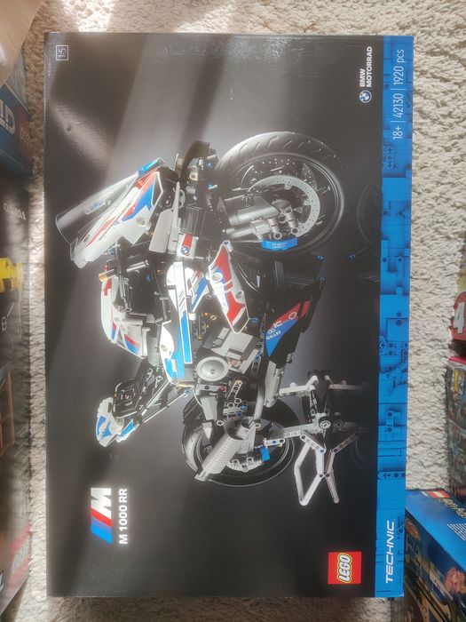Lego Technic 42130 BMW M 1000 RR