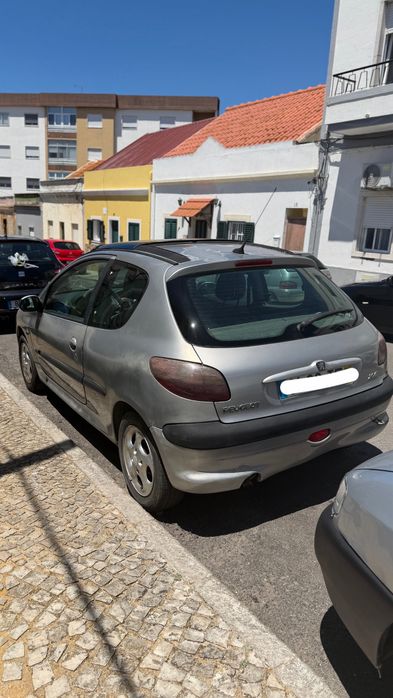 PEUGEOT 206 1.1 gasolina