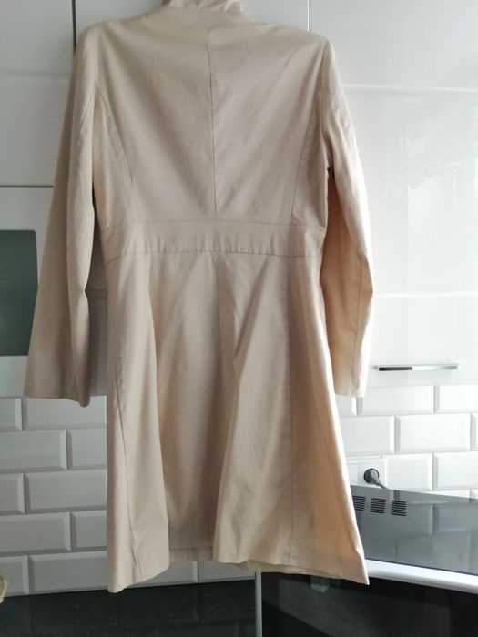 Płaszczyk wiosenny damski