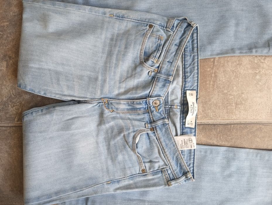 Spodnie Abercrombie & fitch 76pas
