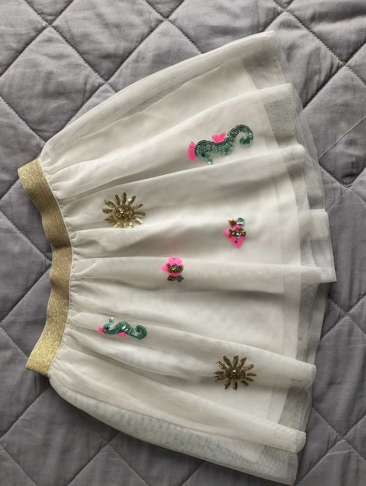 Śliczna spódniczka tiulowa dziewczęca dopodopo, rozmiar 128