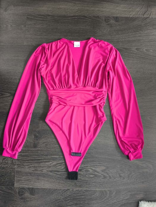 Różowe body Pakuten