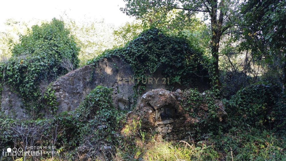 Terreno em Maceira para construção