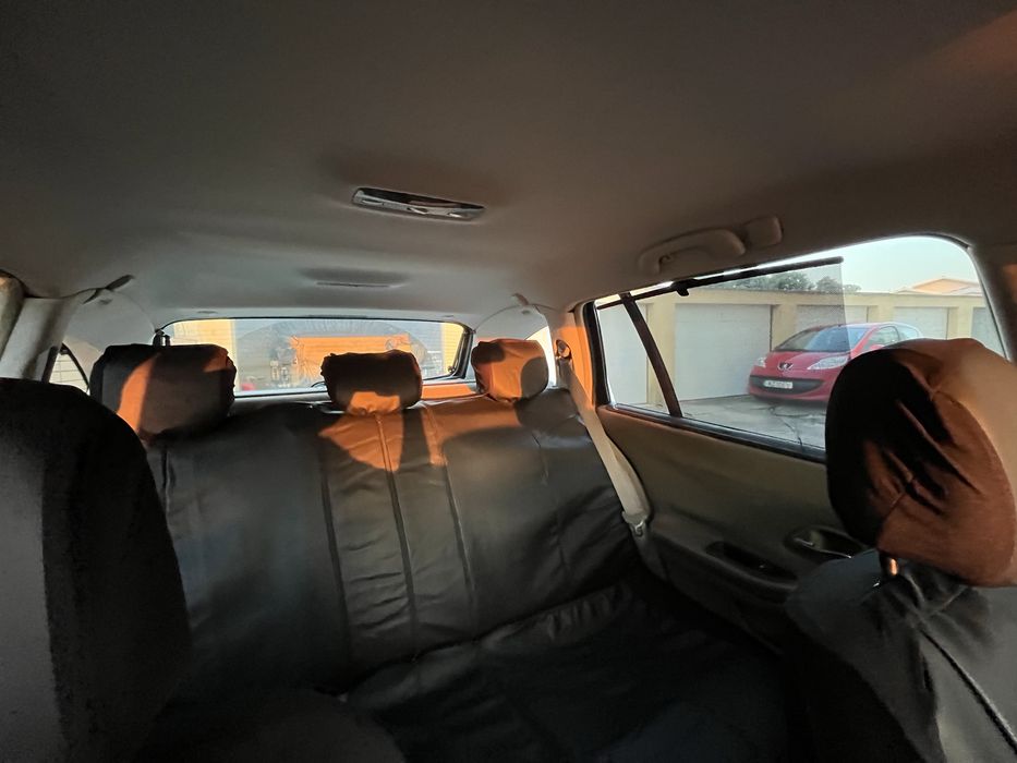 Renault Laguna 2.0dci 173cv - 9 unidades