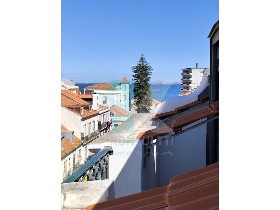 Apartamento T2 a estrear com varanda e Vista Rio - São Vicente