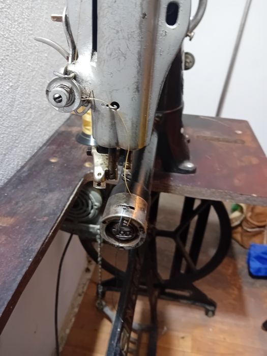 Máquina de industrial  SINGER