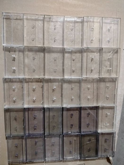 Pudełka na kasety magnetofonowe