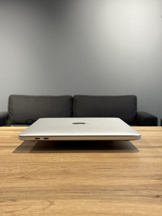 Macbook pro 13 2020 m1 16/512gb 8/8gpu !! Гарантія від магазину !!