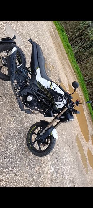 Benelli 125cc 22