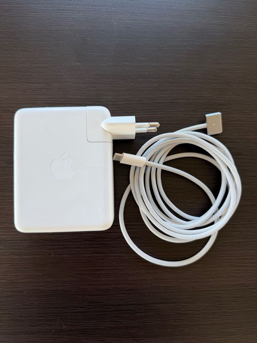 Oryginalny zasilacz ładowarka Apple MacBook 140w MagSafe 3