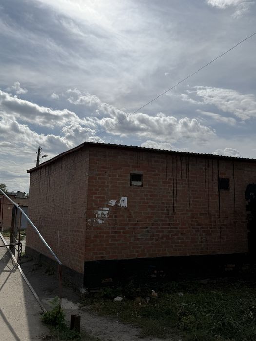 гараж , полтава 11 школа