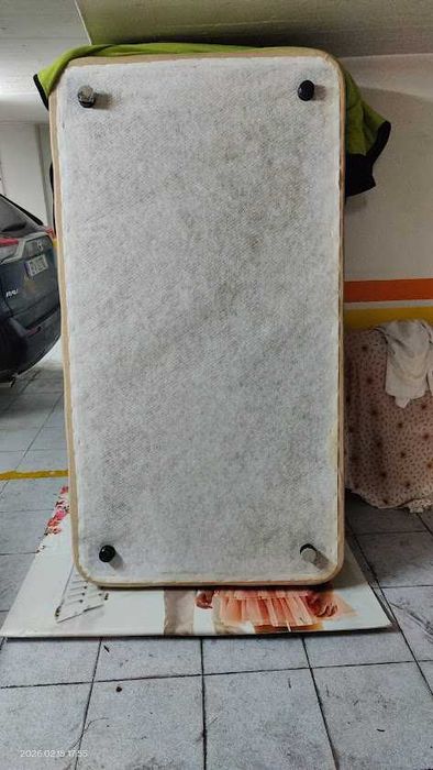 Sommier sem arrumação cama de solteiro espetacular