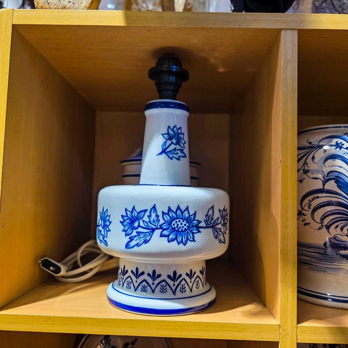 Candeeiro Cerâmica Portuguesa “VIANA” Pintado à Mão – 28cm