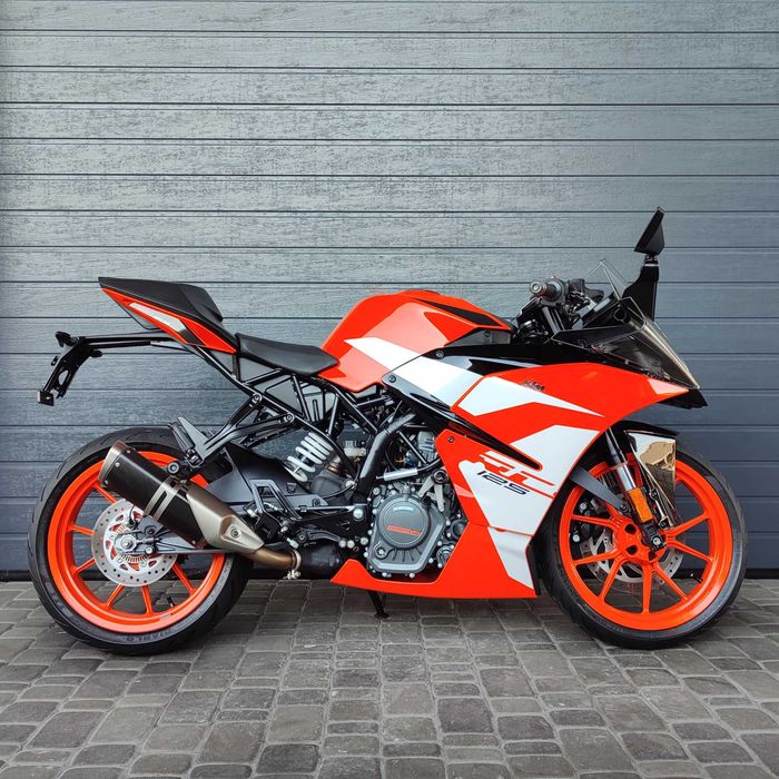 Продам мотоцикл KTM RC125 (7897)
