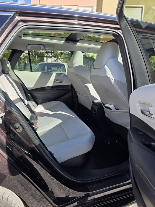 Toyota Corolla Touring Sports — photo 3