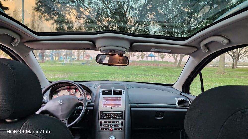 Peugeot 407 SW 1.6 HDi – 2007 
V